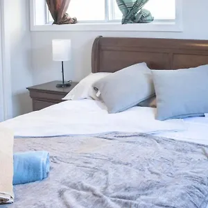 Lovely 1-br W Sofa Bed In The Heart Of Ndg Apartment