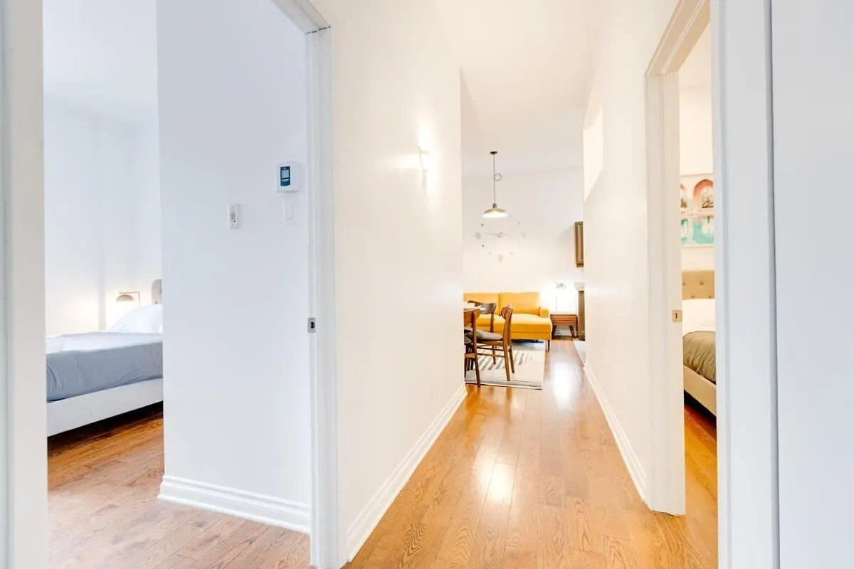 M11 Stylish & Modern 3Br Downtown Mtl Apartment Montreal